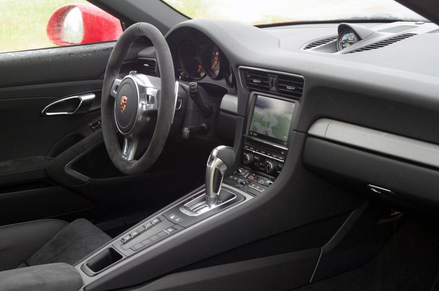  Porsche 911 GT3 2013 года  (фото 48 из 78)